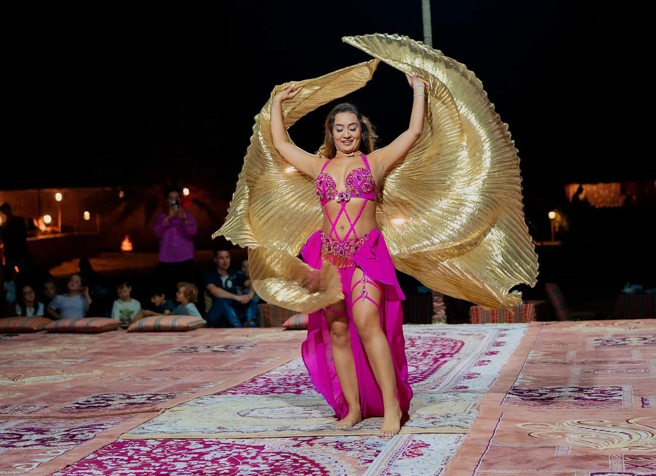 Belly Dance in the Desert Camp Abu Dhabi